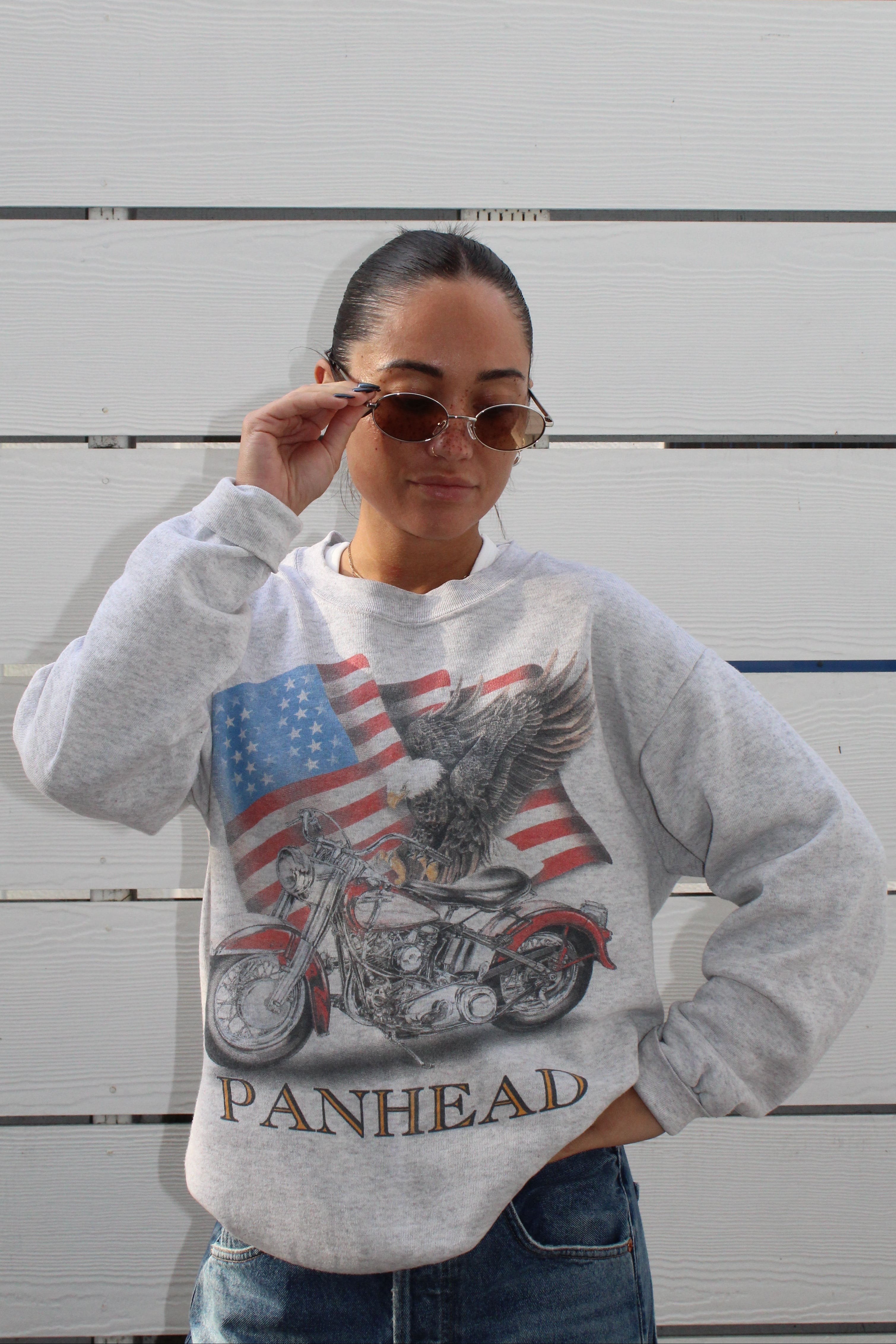Light gray Panhead crewneck sweatshirt with American flag, eagle, and motorcycle graphic, size M.